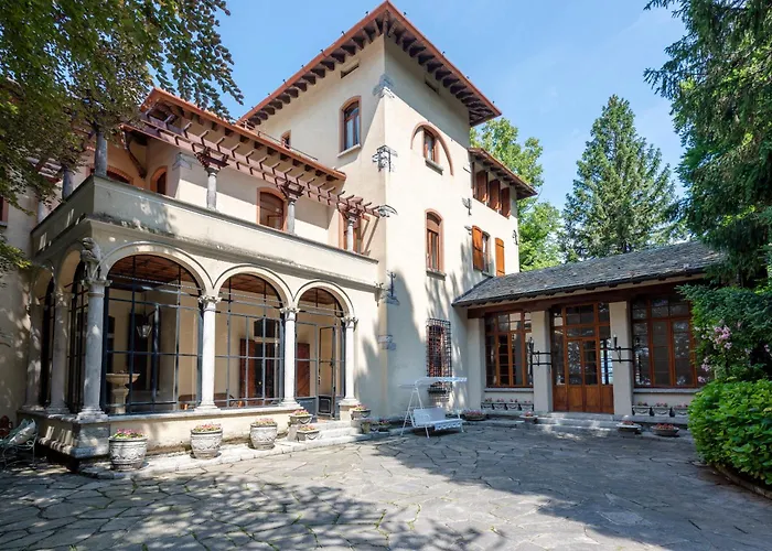 Jolanda, A Garamonds Villa Brunate