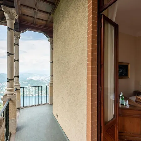 Villa Jolanda, A Garamonds