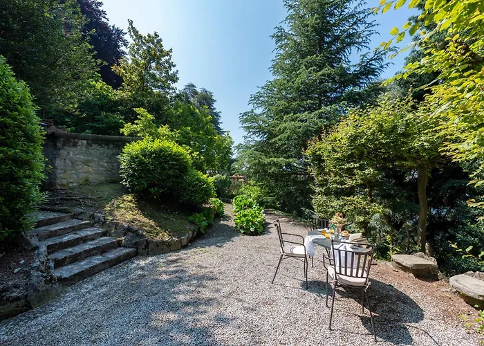 Jolanda, A Garamonds